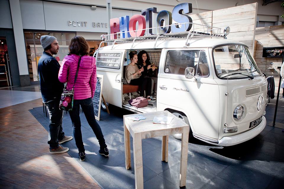 Photobooth dans un Combi Volkswagen sur évènement à Annecy, Haute Savoie